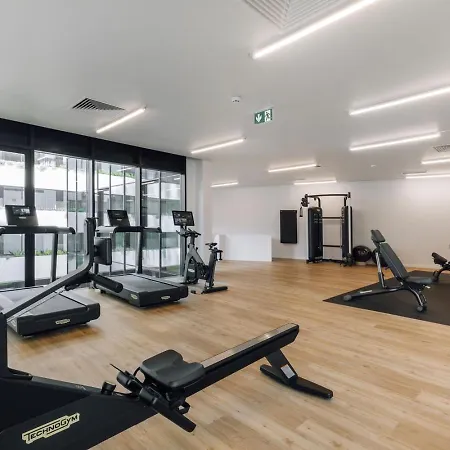 Avencas - 2 Bedrooms And Shared Pool In Amoreiras Appartamento